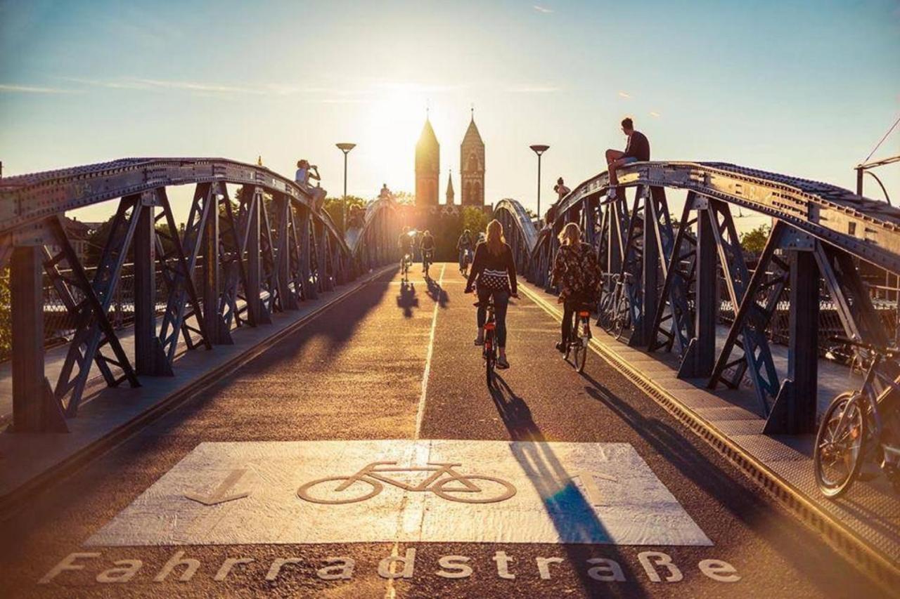 Boutique Apartment Am Bahnhof Freiburg im Breisgau Eksteriør bilde